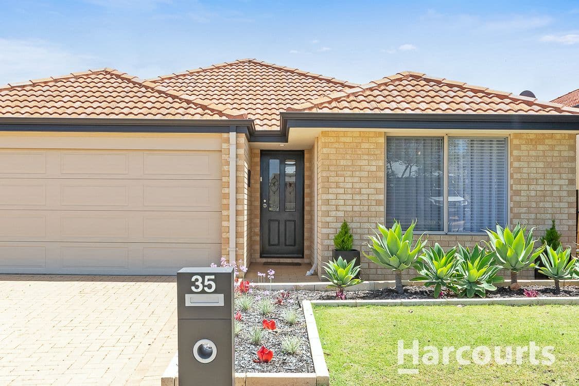 35 Riverlinks Drive, CLARKSON, WA 6030, Clarkson - Thumbnail 2
