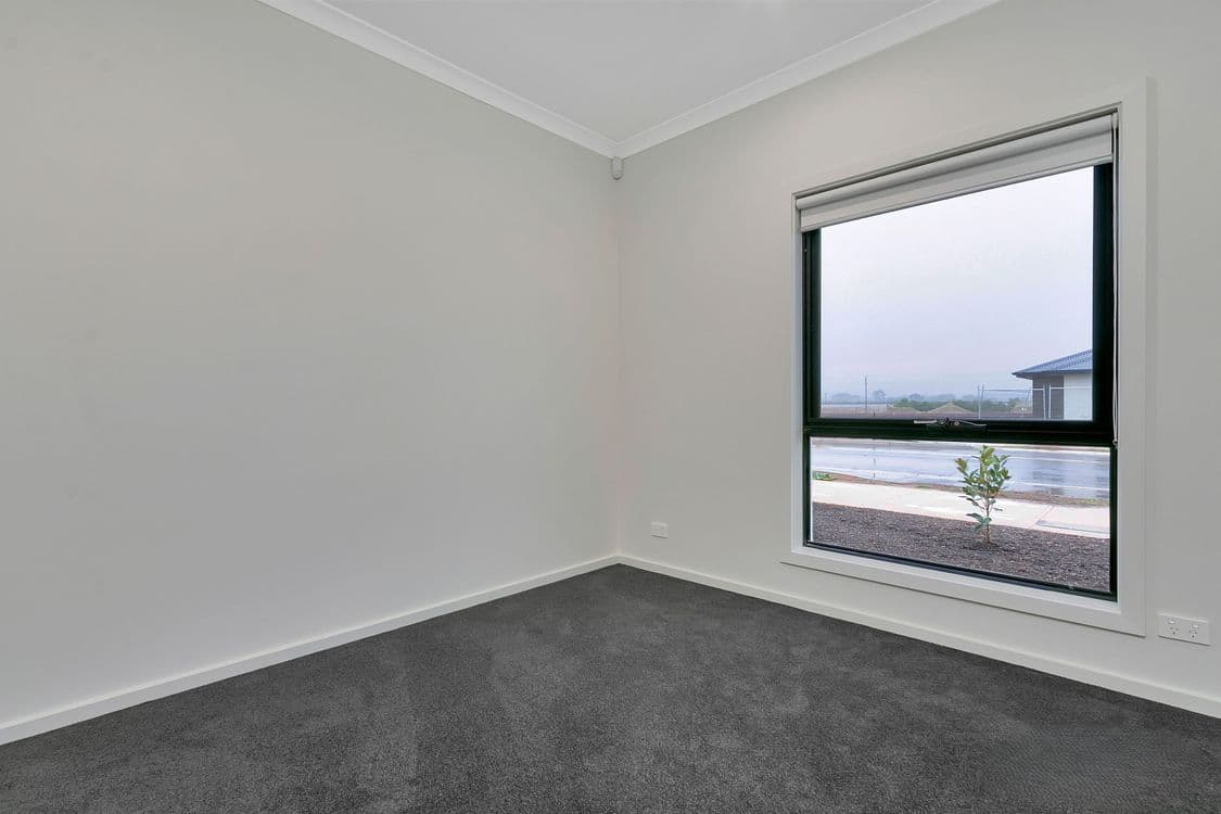 31 Hatcher Road, MUNNO PARA DOWNS, SA 5115, Munno Para Downs - Thumbnail 4