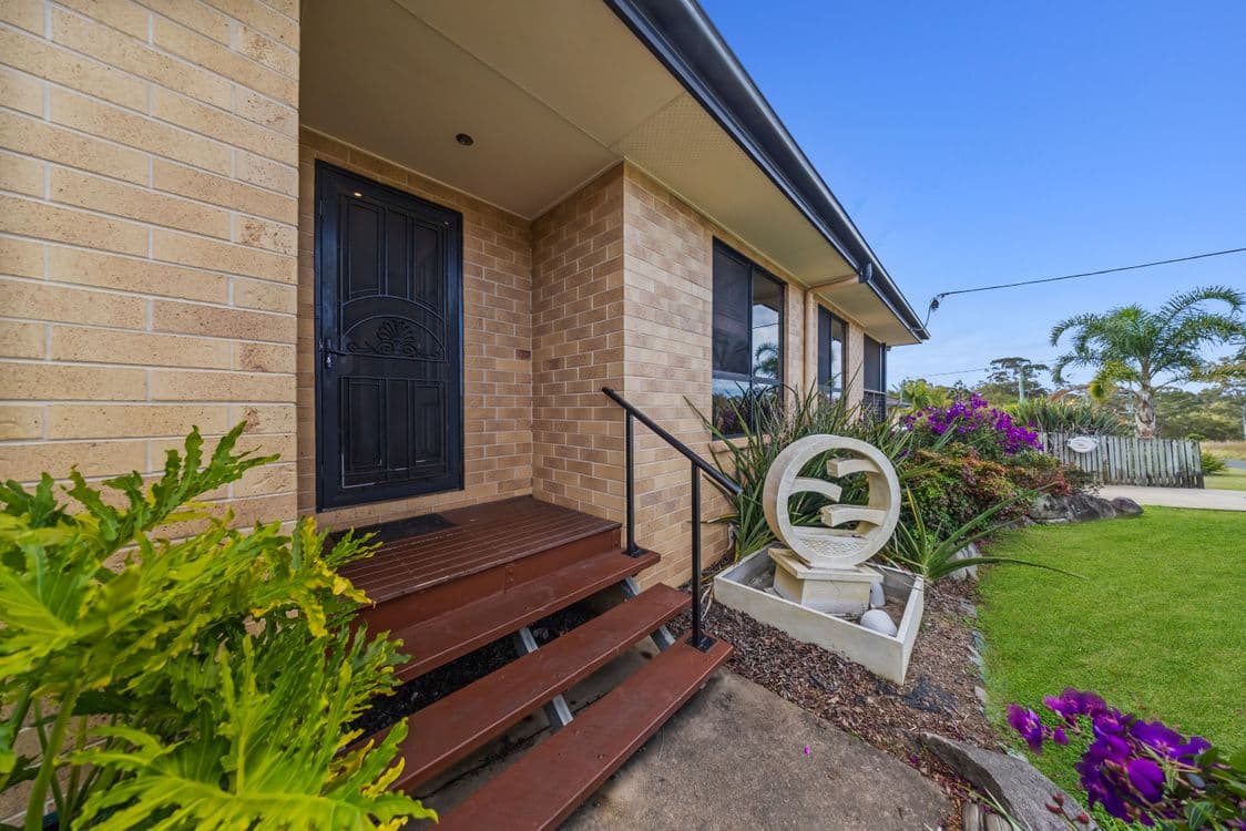 14 Browns Road, VICTORY HEIGHTS, QLD 4570, Victory Heights - Thumbnail 2