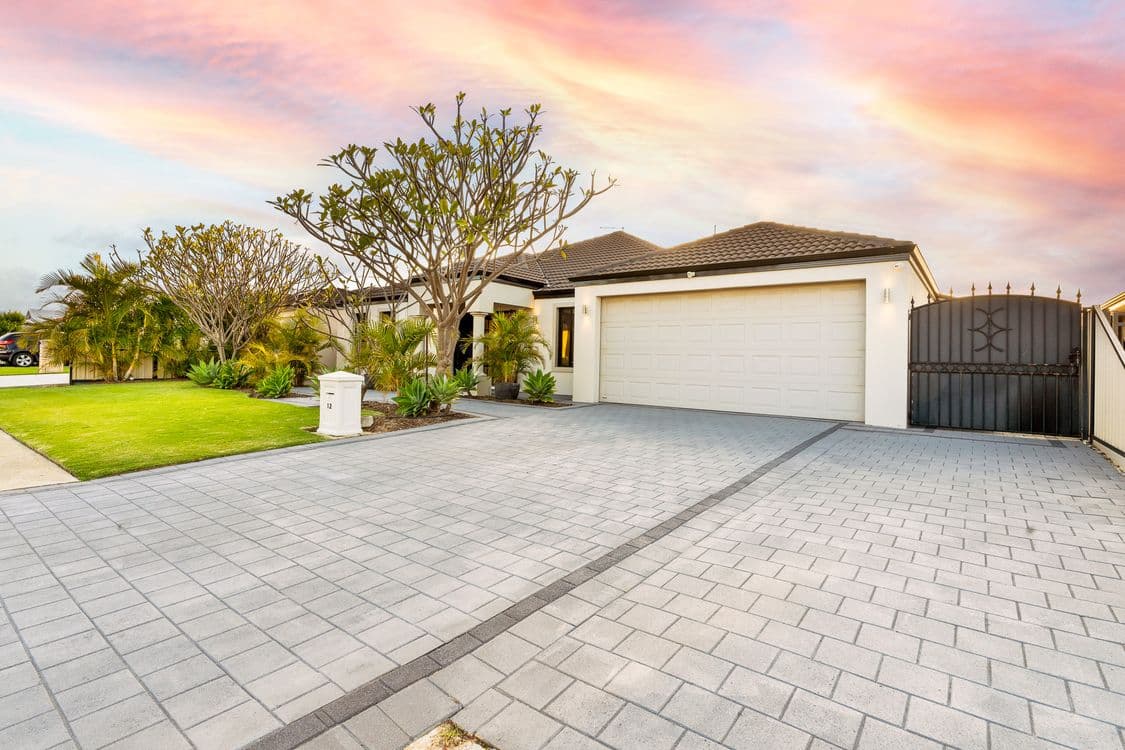 12 Lilac Hill Vista, MADELEY, WA 6065, Madeley - Thumbnail 2