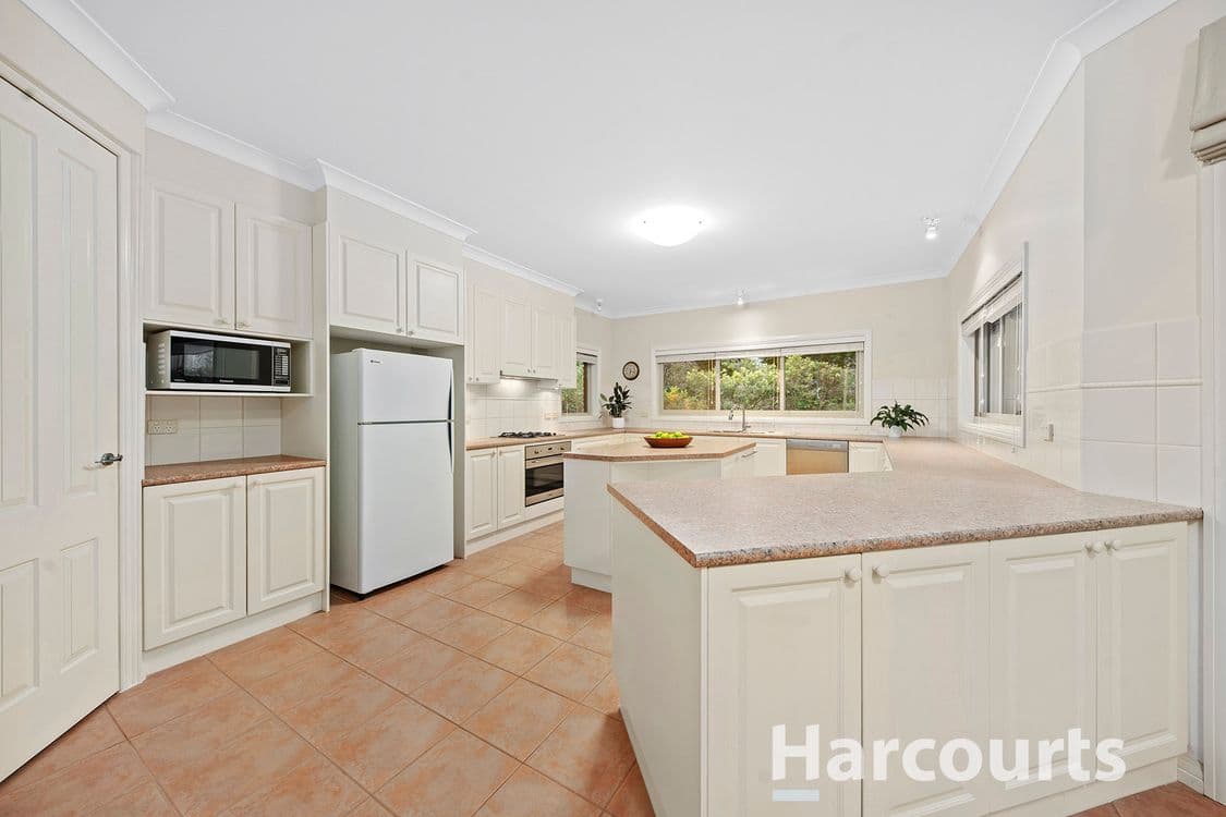 9 Augusta Road, THE BASIN, VIC 3154, The Basin - Thumbnail 6