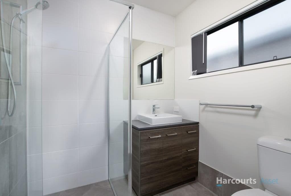 9 Mills Way, GREENBANK, QLD 4124, Greenbank - Thumbnail 5
