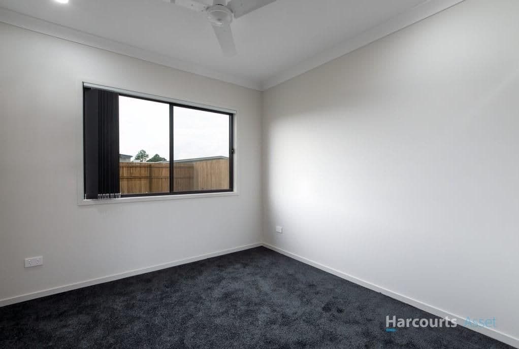 9 Mills Way, GREENBANK, QLD 4124, Greenbank - Thumbnail 7
