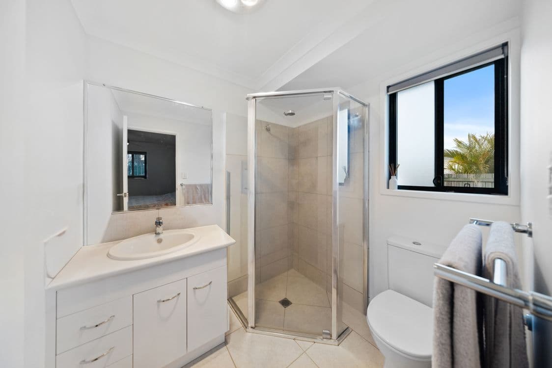 9 Serenity Drive, SOUTHSIDE, QLD 4570, Southside - Thumbnail 6