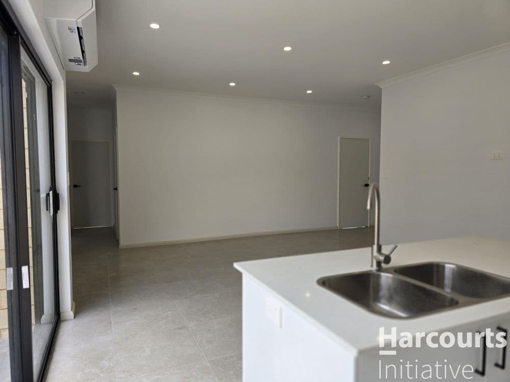 25A Walderton Avenue, BALGA, WA 6061, Balga - Thumbnail 5