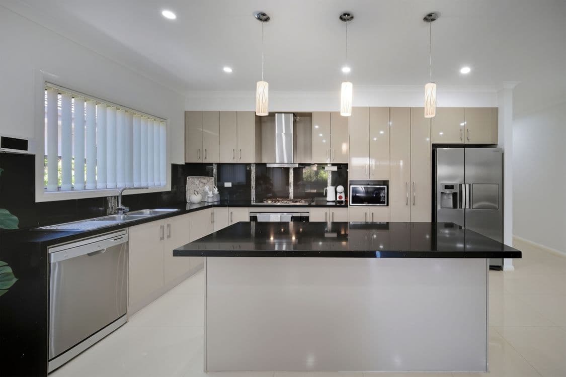 38 Biltmore Crescent, ROXBURGH PARK, VIC 3064, Roxburgh Park - Thumbnail 7