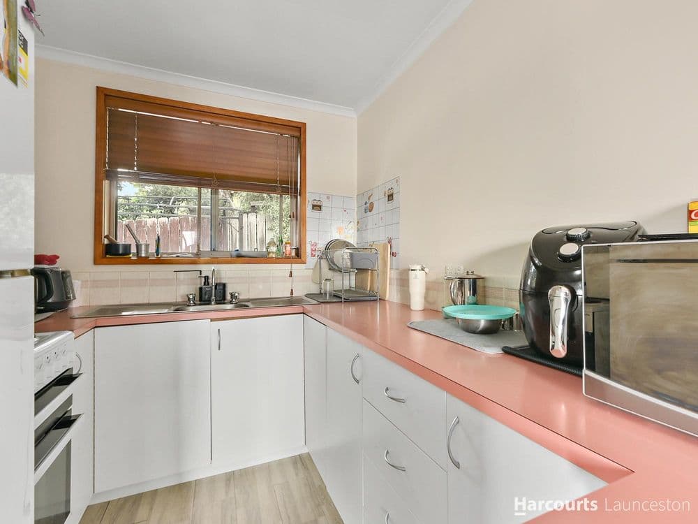 2/8 Sisson Street, YOUNGTOWN, TAS 7249, Youngtown - Thumbnail 8