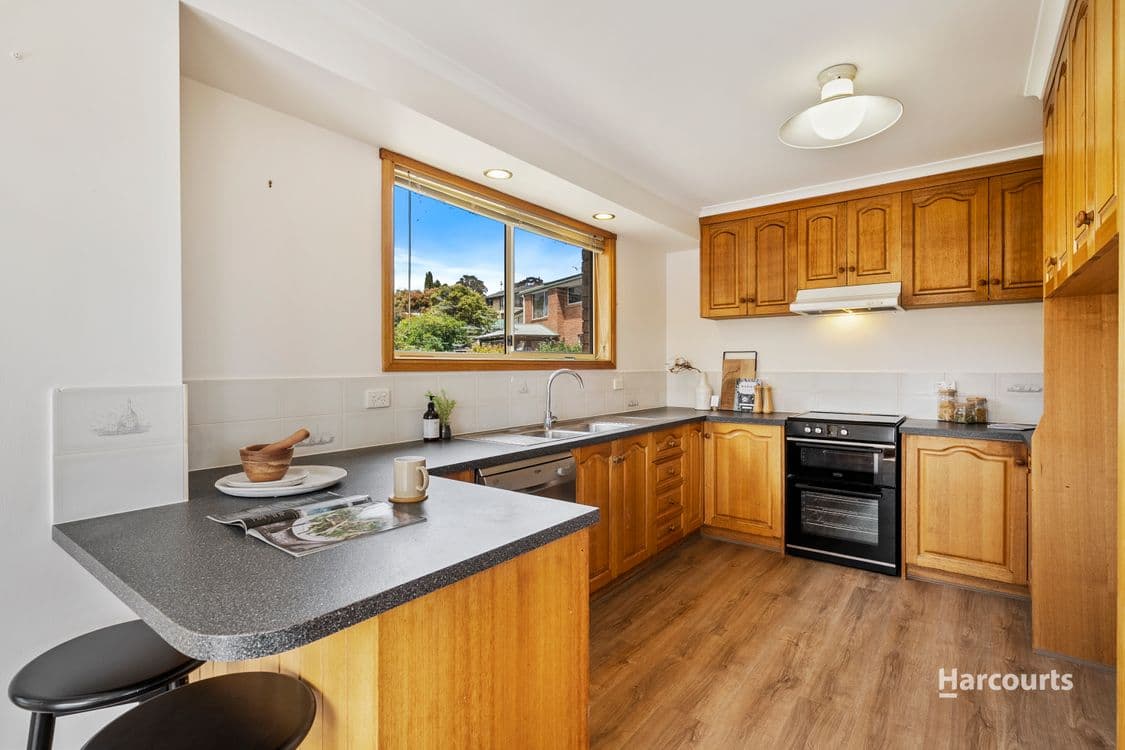 8 Lindwood Court, LINDISFARNE, TAS 7015, Lindisfarne - Thumbnail 6