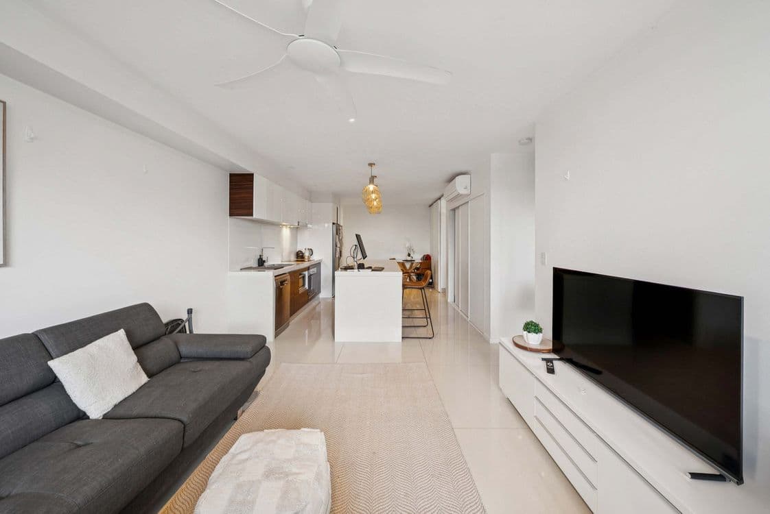 205/46-48 Peerless Avenue, Mermaid Beach, QLD 4218, Mermaid Beach - Thumbnail 7