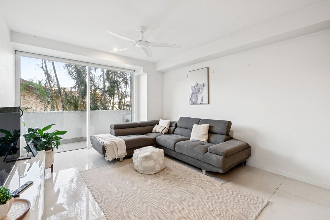 205/46-48 Peerless Avenue, Mermaid Beach, QLD 4218, Mermaid Beach - Thumbnail 8