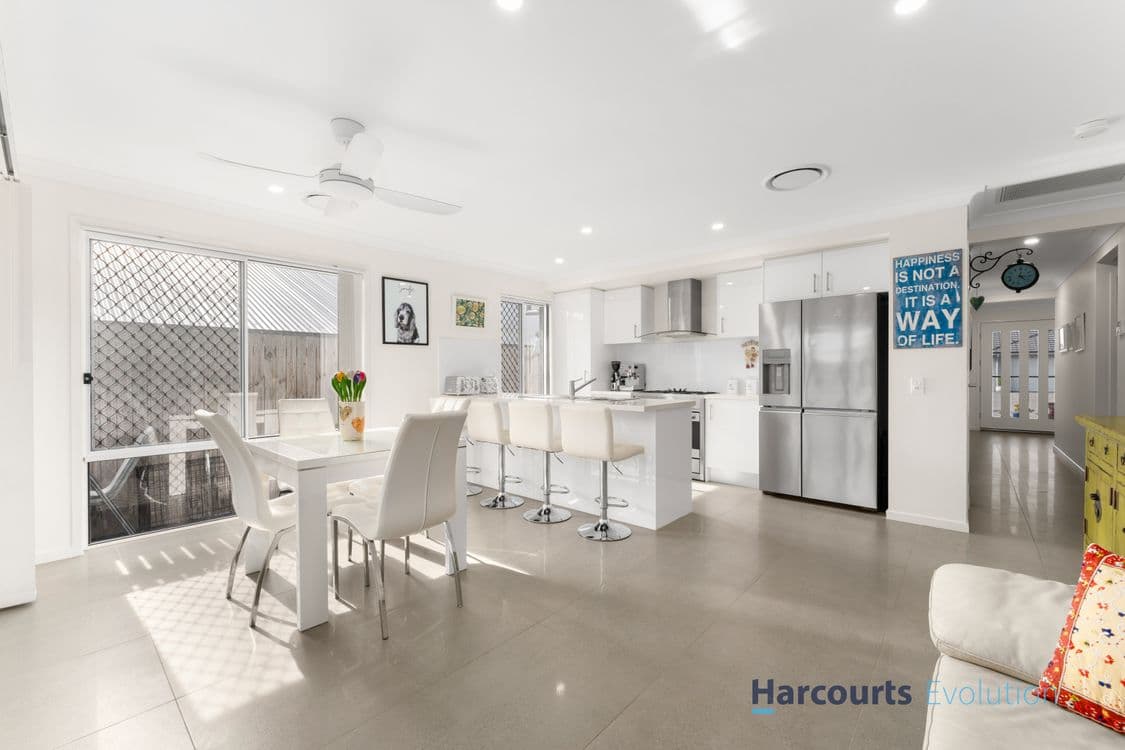 9 Bulburin Street, YARRABILBA, QLD 4207, Yarrabilba - Thumbnail 5