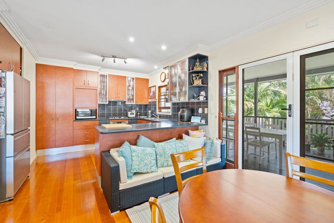 34 Radius Street, WYNNUM, QLD 4178, Wynnum - Thumbnail 5