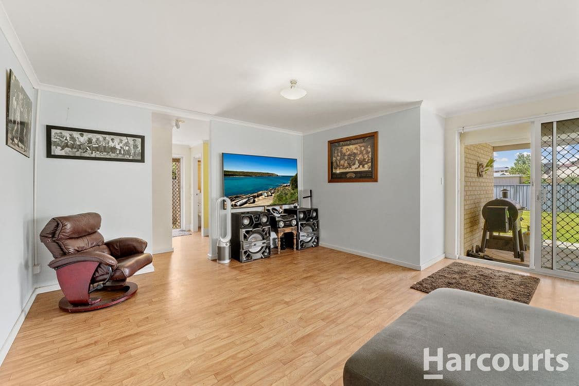 89 Peelwood Parade, HALLS HEAD, WA 6210, Halls Head - Thumbnail 6