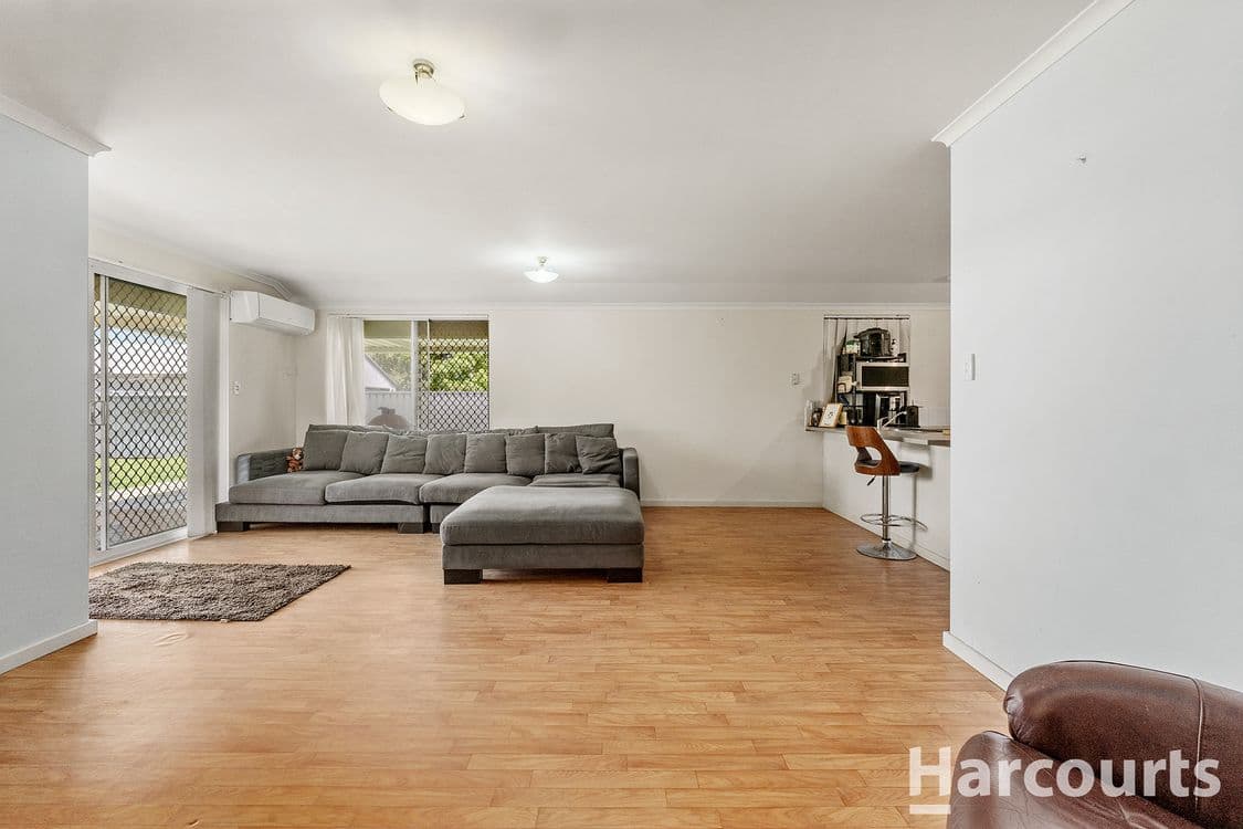 89 Peelwood Parade, HALLS HEAD, WA 6210, Halls Head - Thumbnail 8