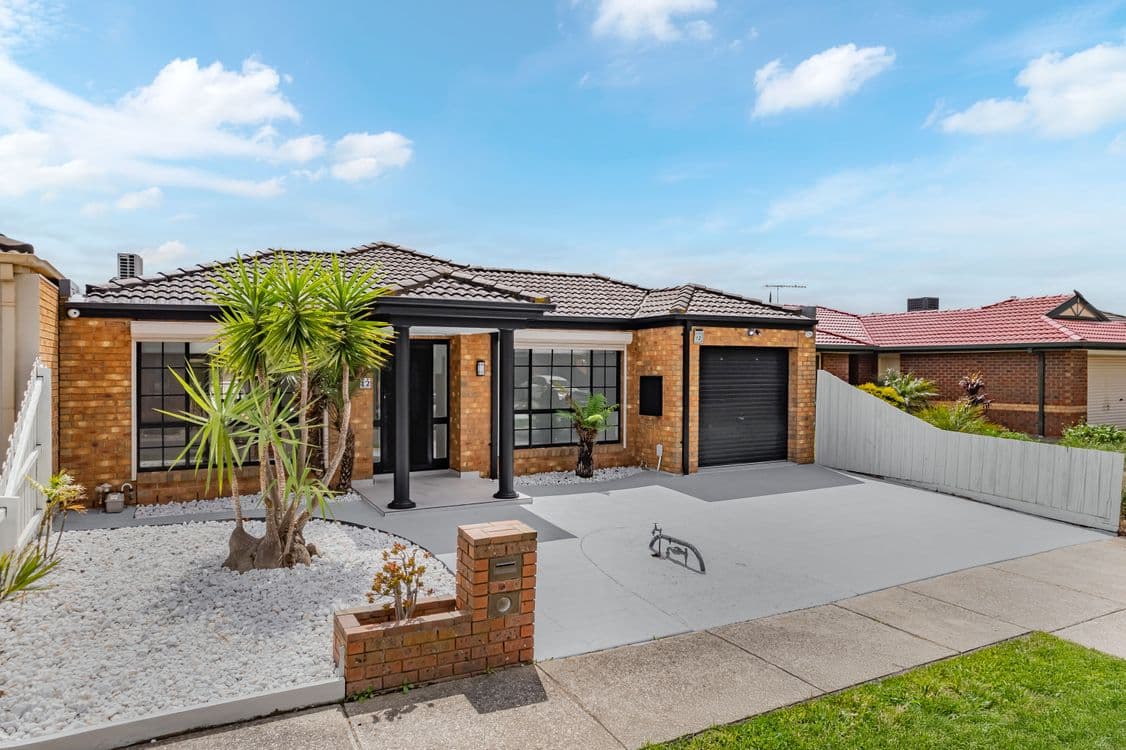 12 Madeira Court, ROXBURGH PARK, VIC 3064, Roxburgh Park - Thumbnail 2