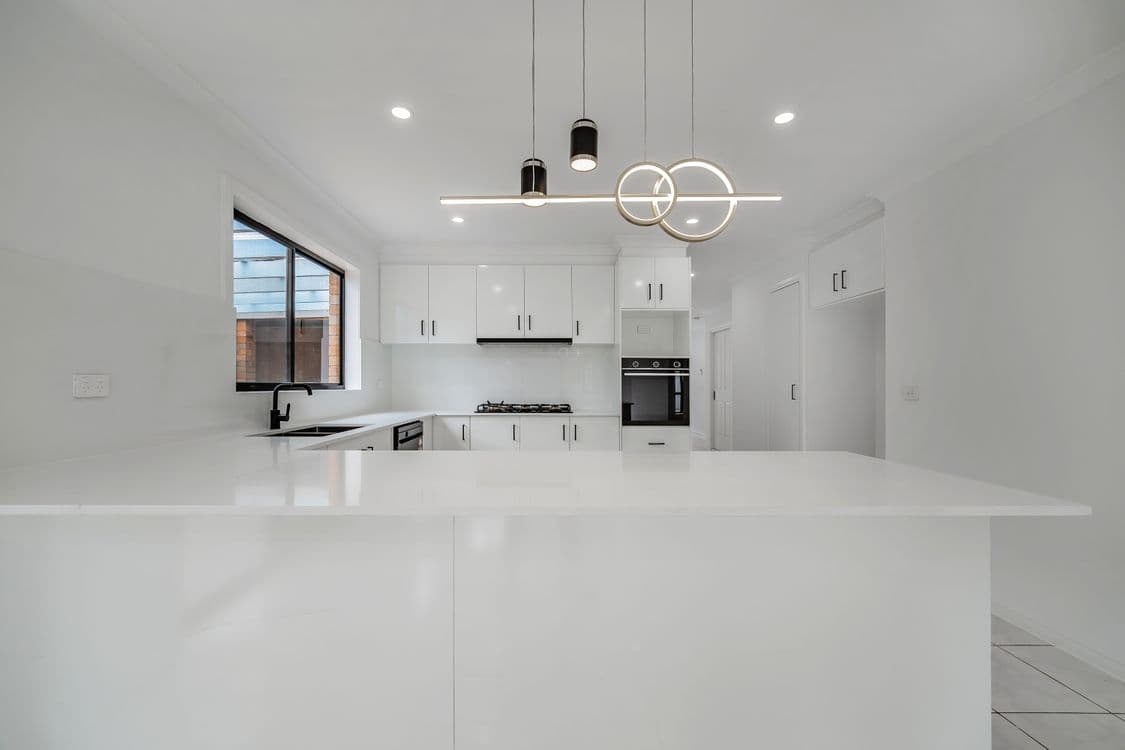 12 Madeira Court, ROXBURGH PARK, VIC 3064, Roxburgh Park - Thumbnail 8