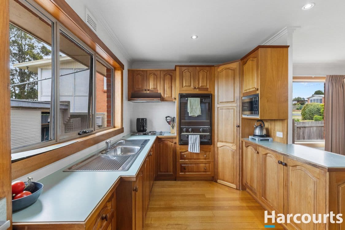 16 Mungala Crescent, MIANDETTA, TAS 7310, Miandetta - Thumbnail 5