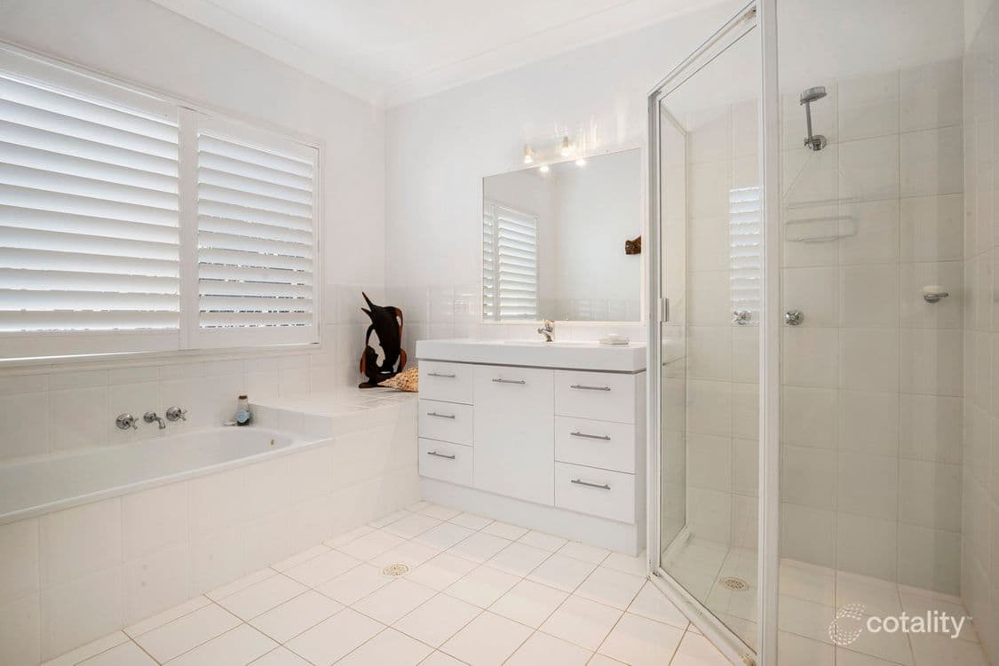 309 Ron Penhaligon Way, Robina, QLD 4226, Robina - Thumbnail 2