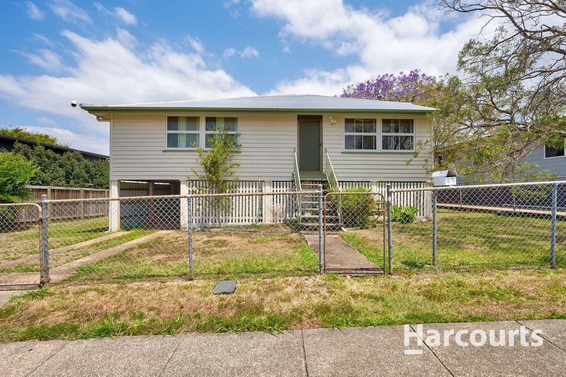 37 Griffiths Street, Bald Hills, QLD 4036, Bald Hills - Thumbnail 2