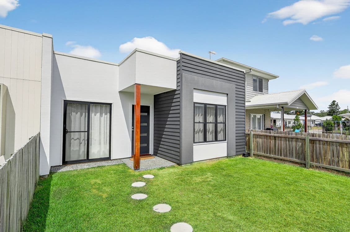25 Malibu Road, Lawnton, QLD 4501, Lawnton - Thumbnail 2
