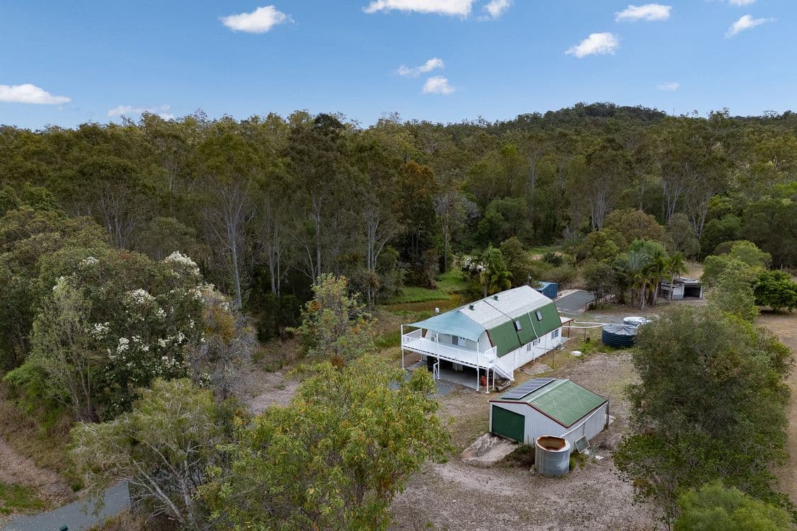 19 Billabong Crescent, APPLE TREE CREEK, QLD 4660, Apple Tree Creek - Thumbnail 2