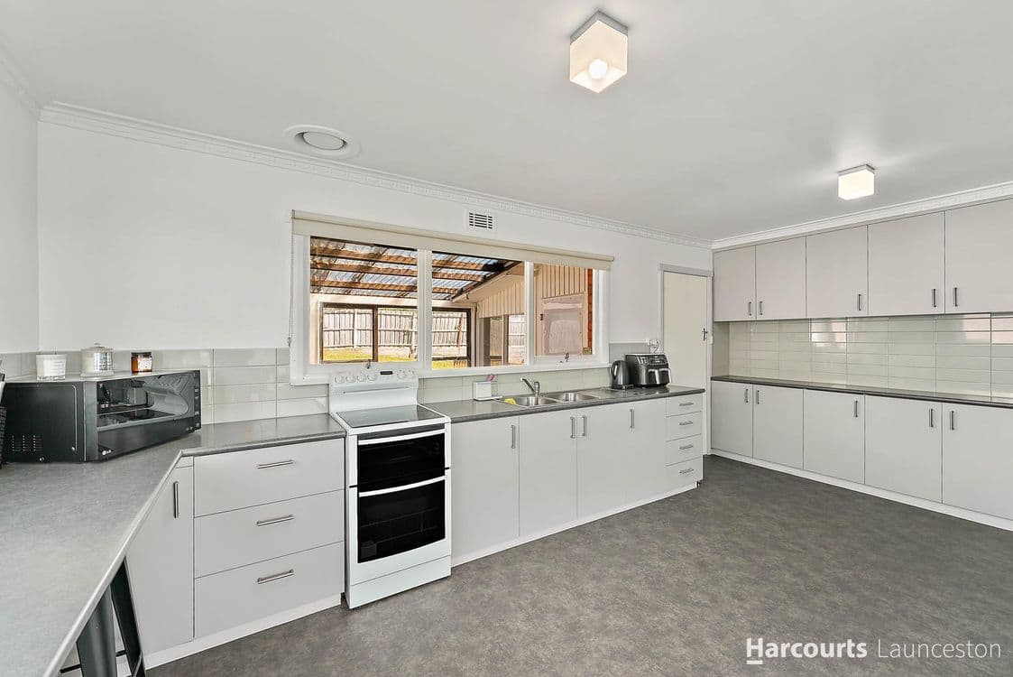 45 Tompsons Lane, NEWNHAM, TAS 7248, Newnham - Thumbnail 5