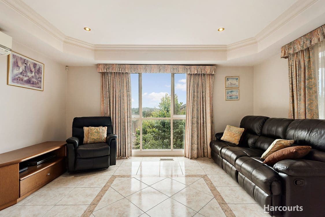 16 Savernake Court, DONCASTER EAST, VIC 3109, Doncaster East - Thumbnail 7