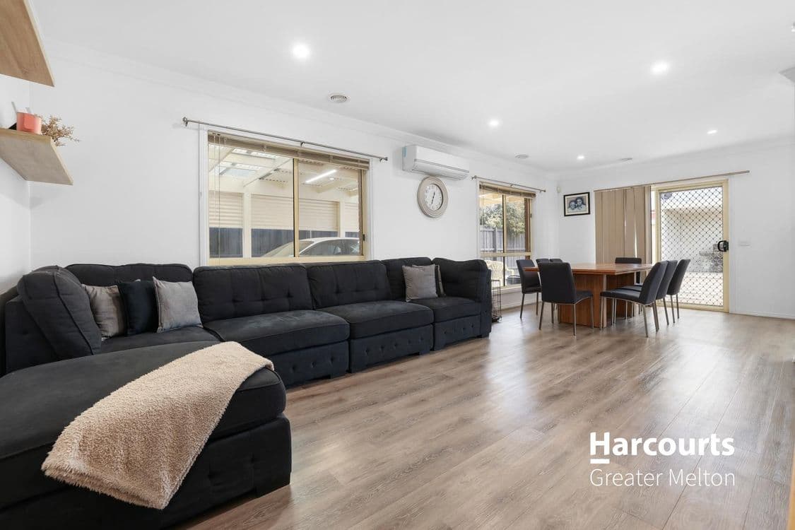 89 Dunvegan Drive, KURUNJANG, VIC 3337, Kurunjang - Thumbnail 7