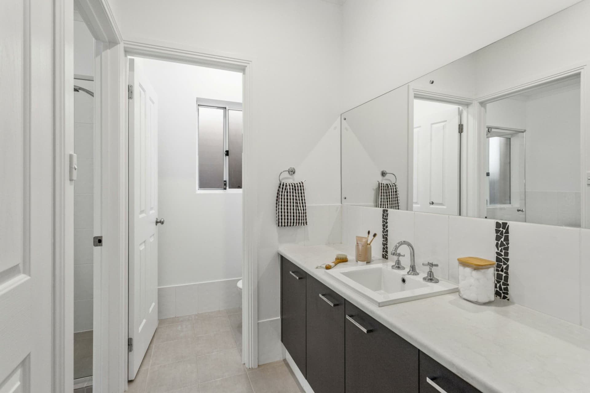 32 Queensberry Way, Blakeview, Blakeview - Thumbnail 4