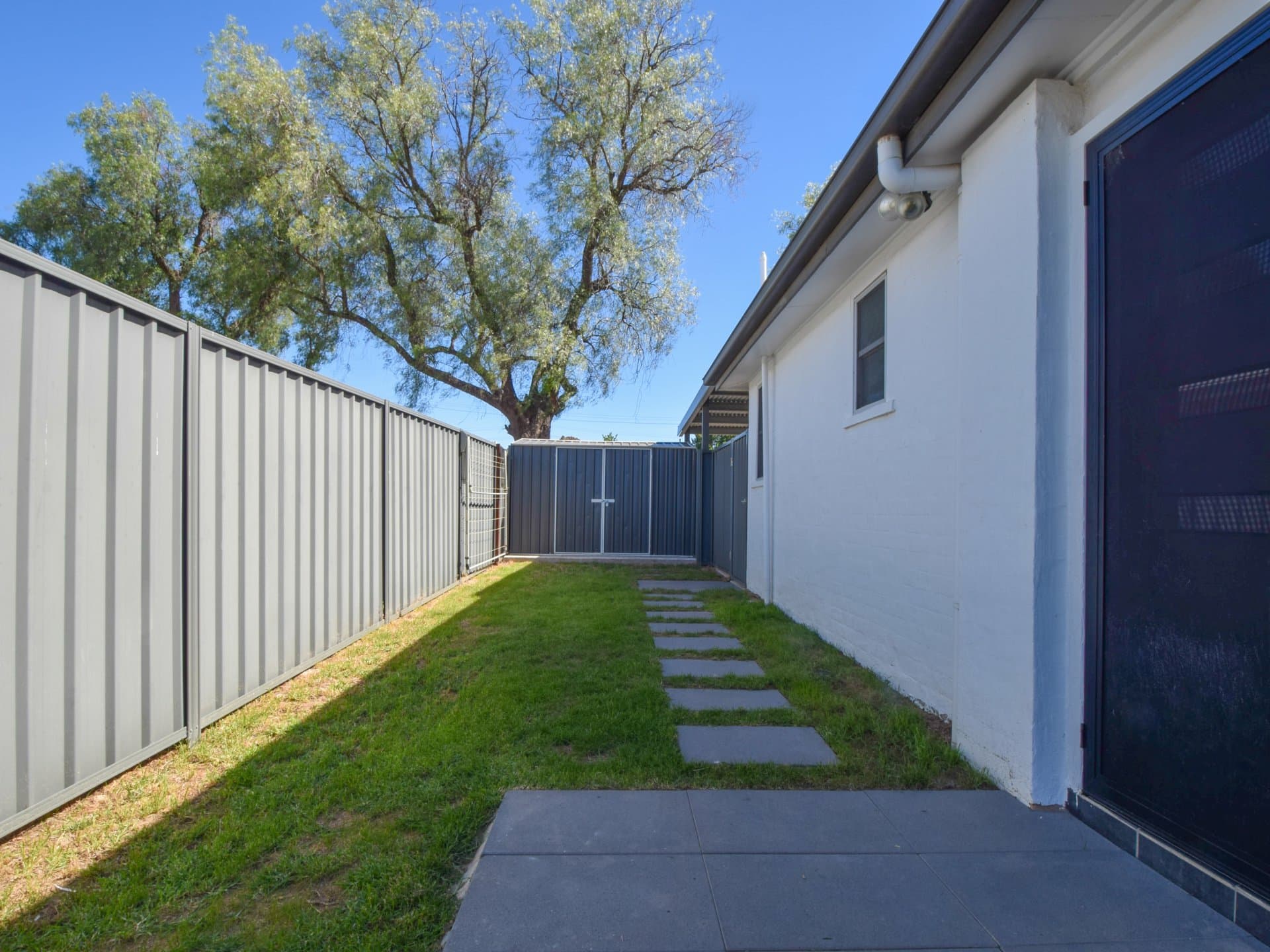 36 Thornhill Street, Young, Young - Image 1