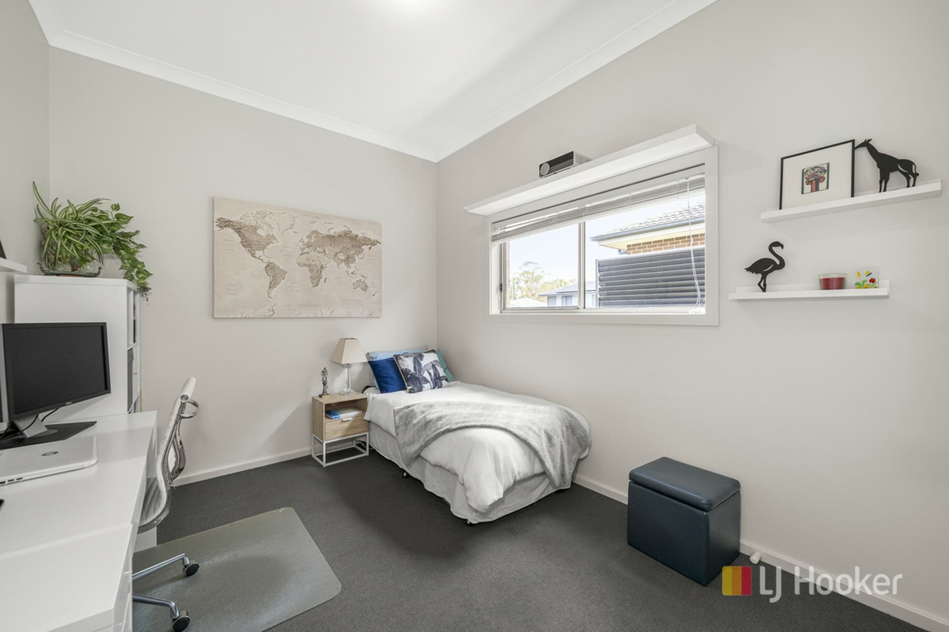 36 Gold Street (Grantham Farm), Riverstone, Riverstone - Thumbnail 6