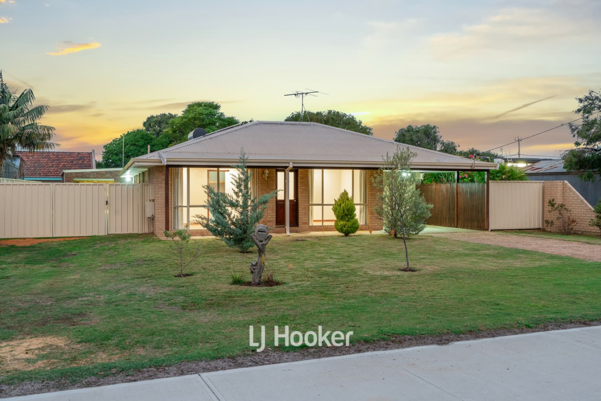 33 Bower Road, West Busselton, West Busselton - Thumbnail 4