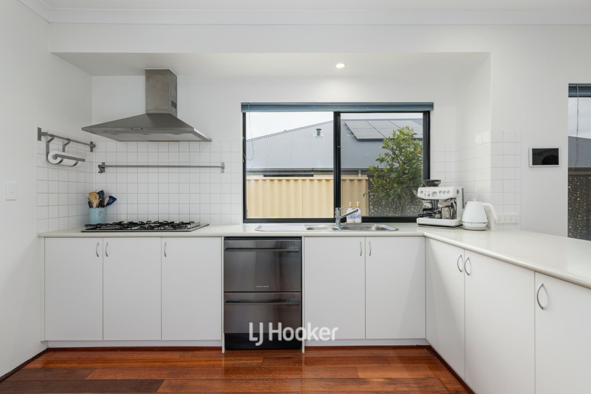 10 Robinhood Road, Dalyellup, Dalyellup - Thumbnail 6