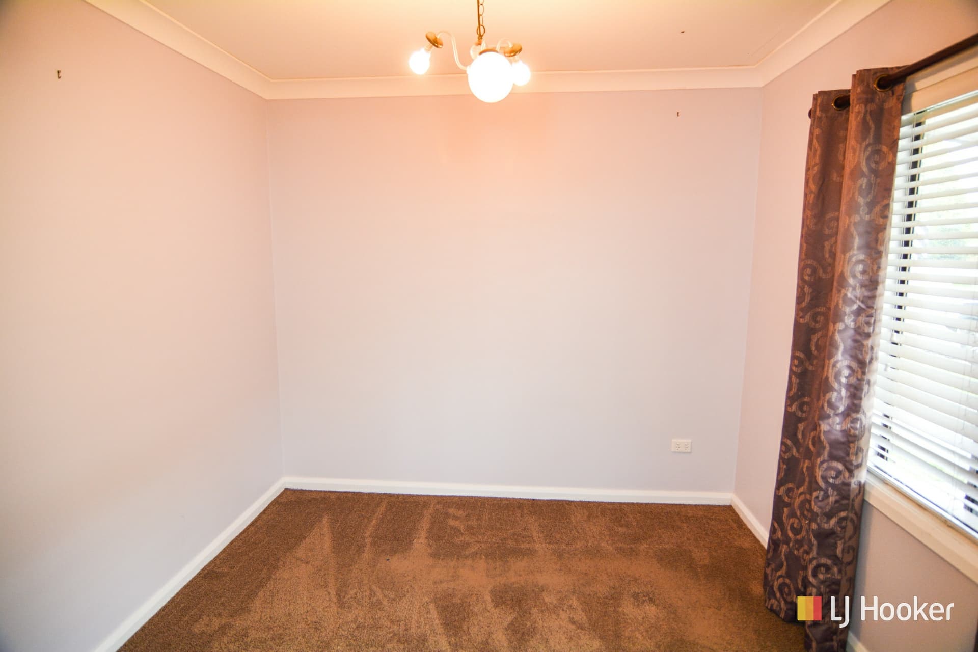 63 Hartley Valley Road, Lithgow, Vale Of Clwydd - Thumbnail 6