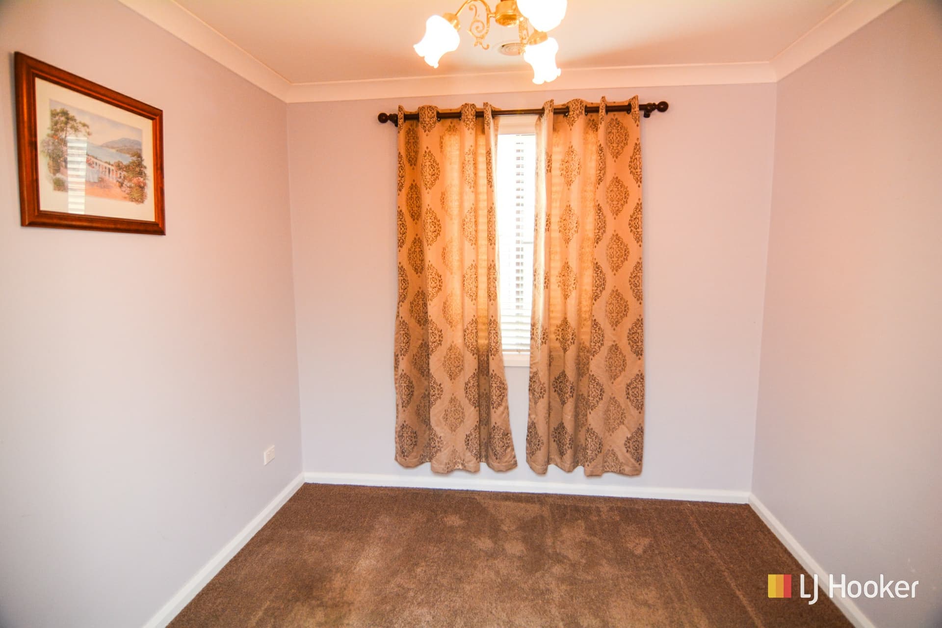 63 Hartley Valley Road, Lithgow, Vale Of Clwydd - Thumbnail 8