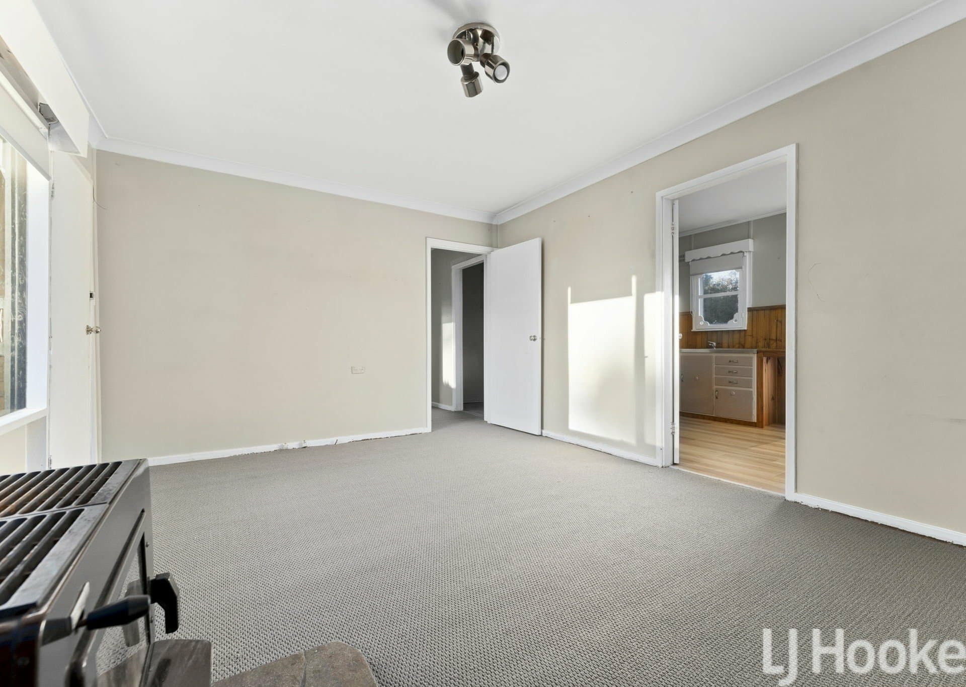 18 Slim Street, West Bathurst, West Bathurst - Thumbnail 3