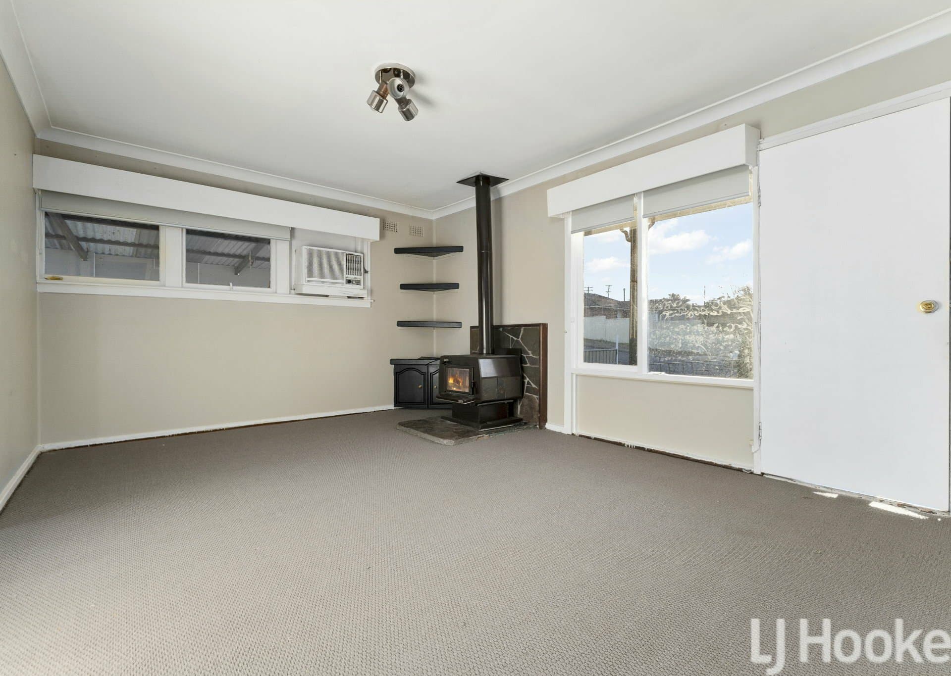 18 Slim Street, West Bathurst, West Bathurst - Thumbnail 4