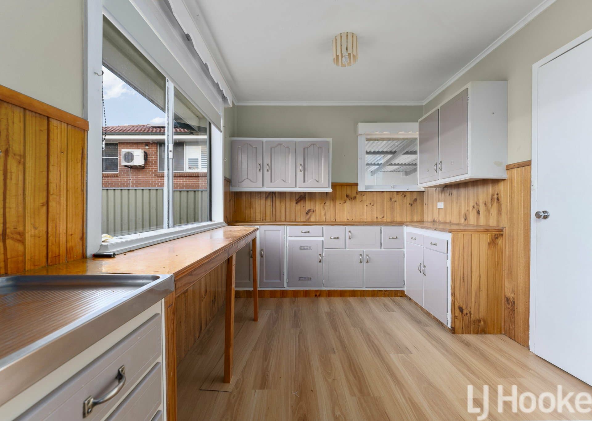 18 Slim Street, West Bathurst, West Bathurst - Thumbnail 6