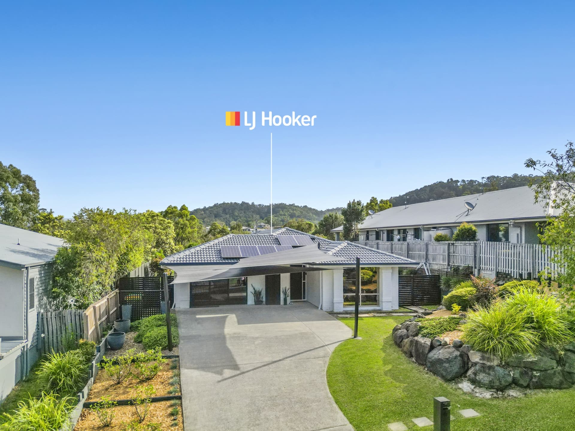8 Carmen Court, Oxenford, Oxenford - Image 1