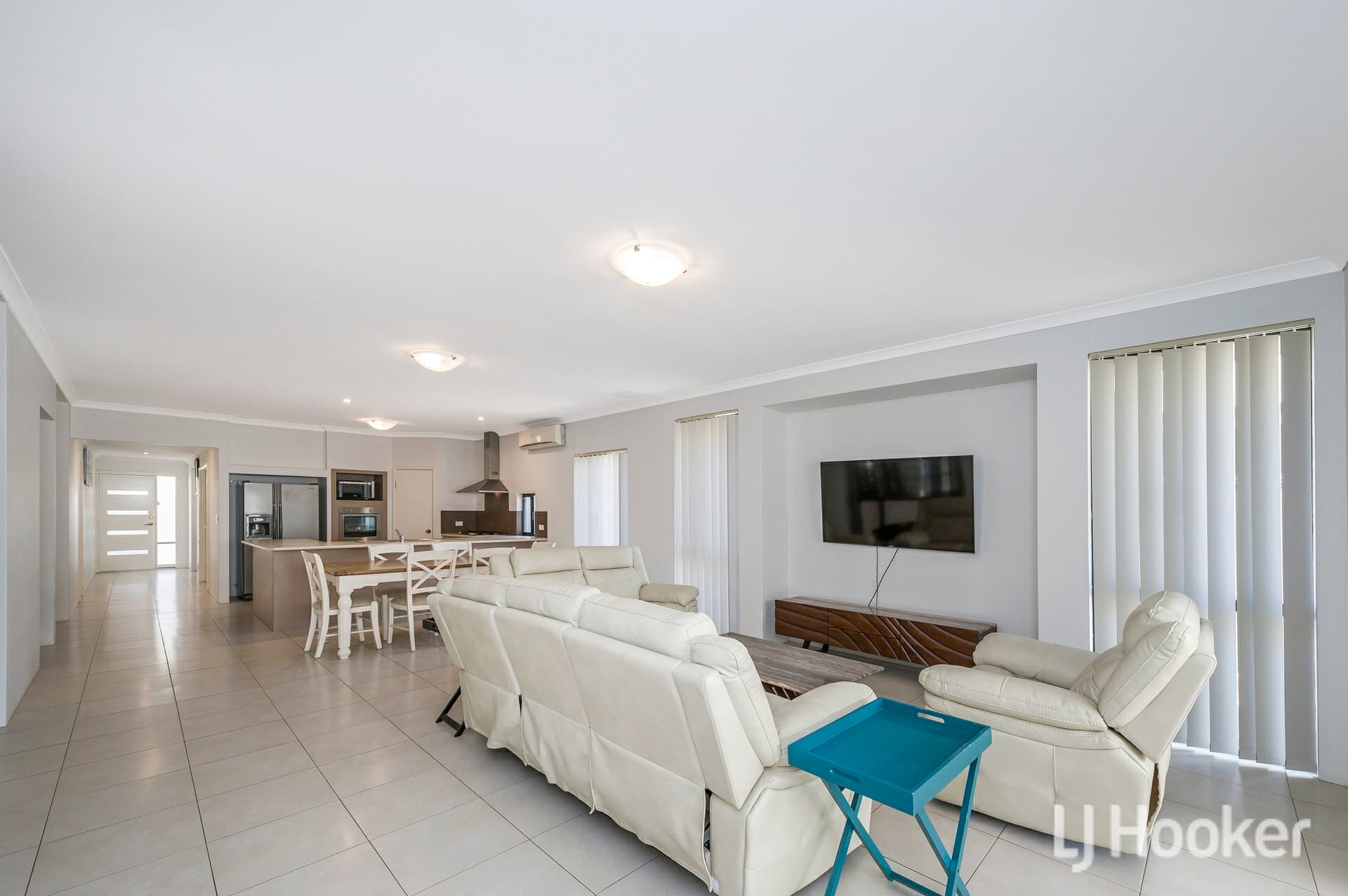 30 Barrington Avenue, Champion Lakes, Champion Lakes - Thumbnail 8