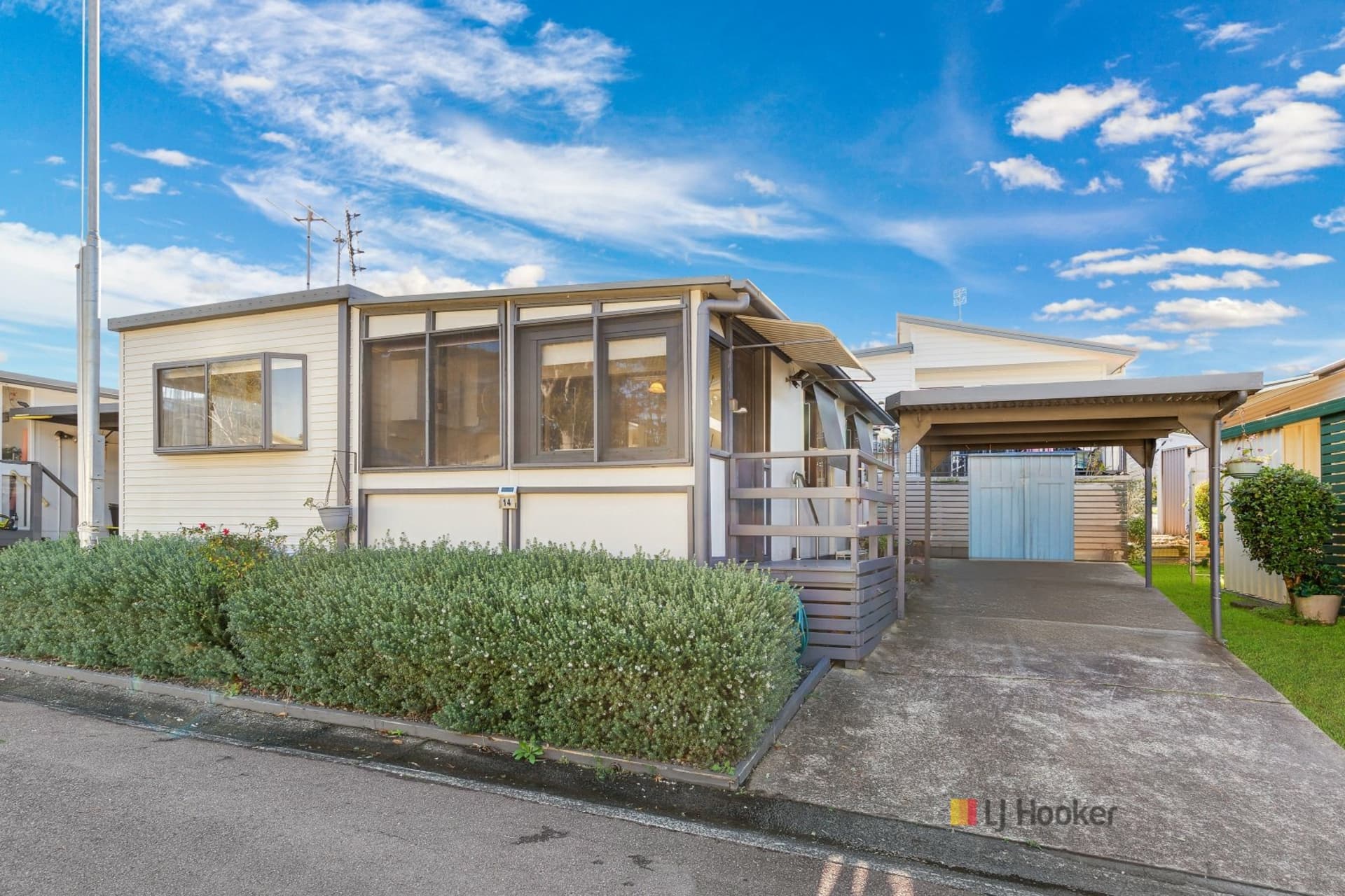 14/186 Sunrise Avenue, Halekulani, Halekulani - Image 1