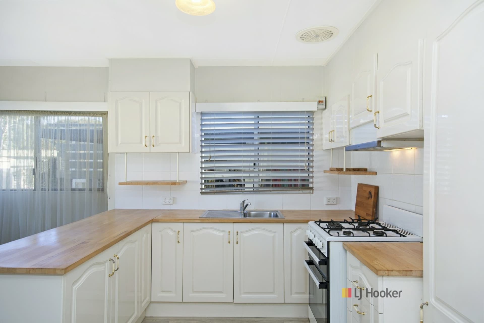 14/186 Sunrise Avenue, Halekulani, Halekulani - Thumbnail 2