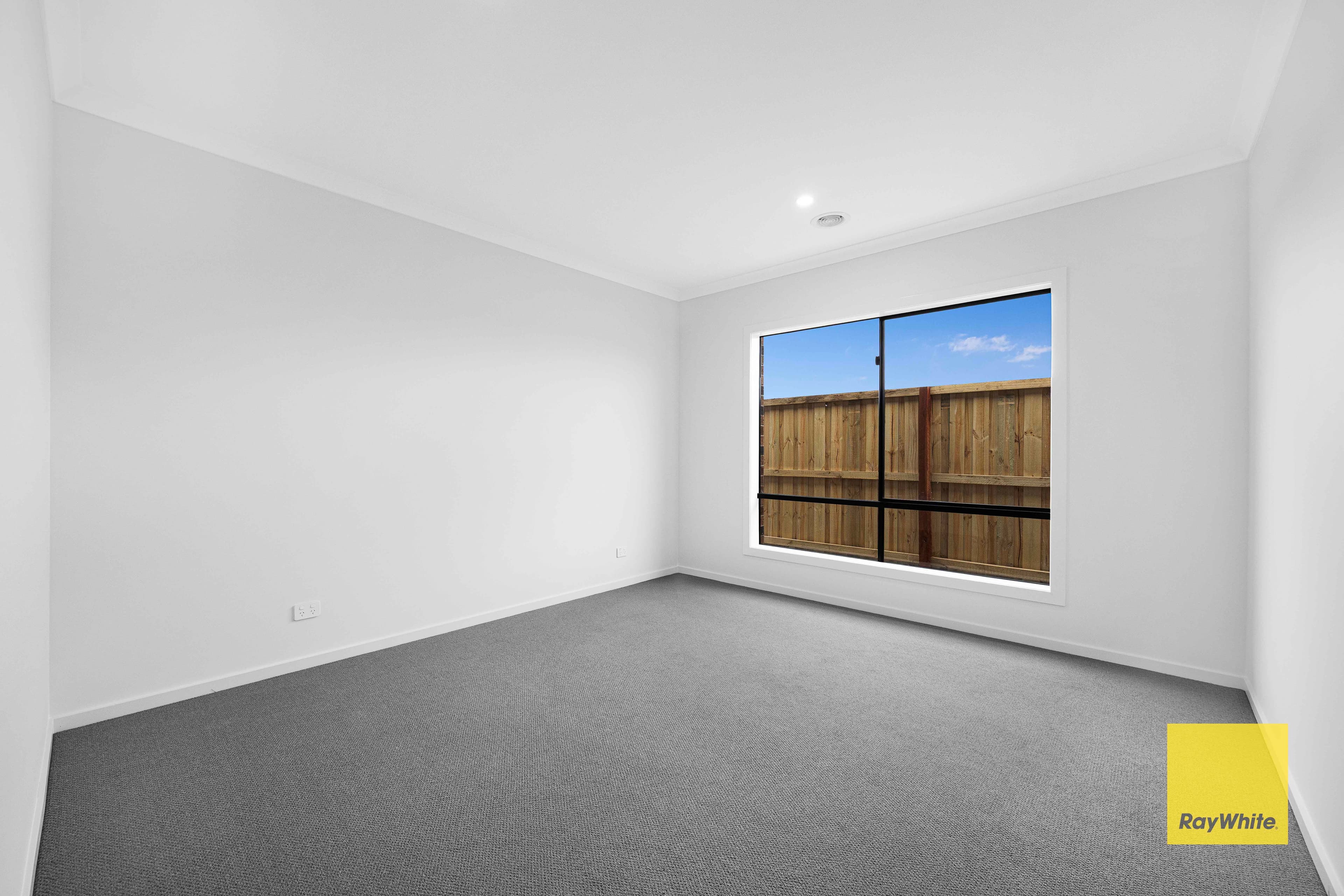 37 Foliage Drive , Tarneit VIC 3029, Tarneit - Thumbnail 2
