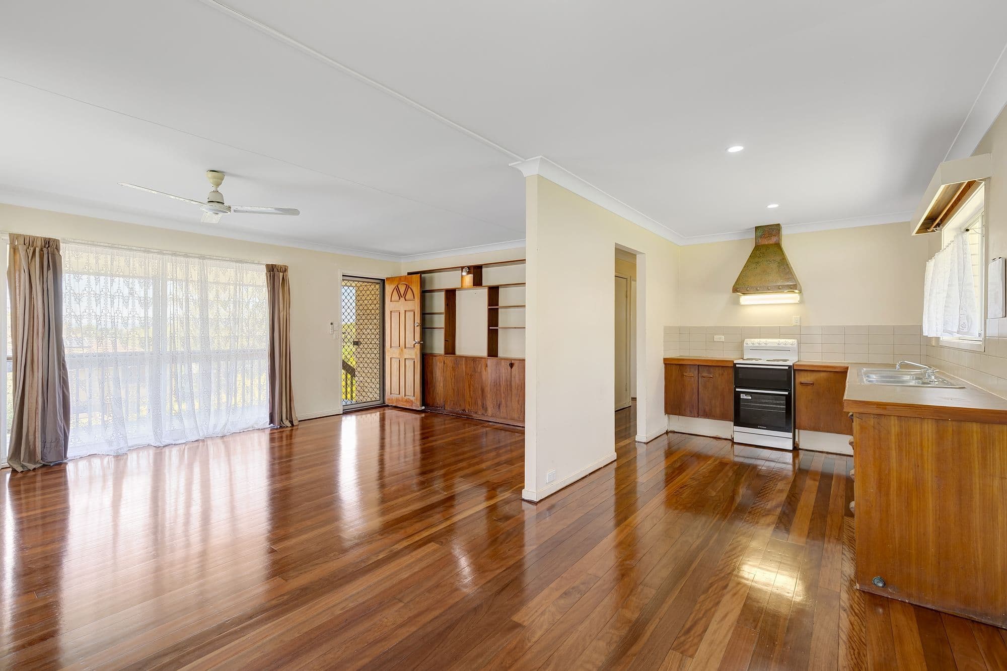 24 Raquel Avenue , Springwood QLD 4127, Springwood - Thumbnail 3