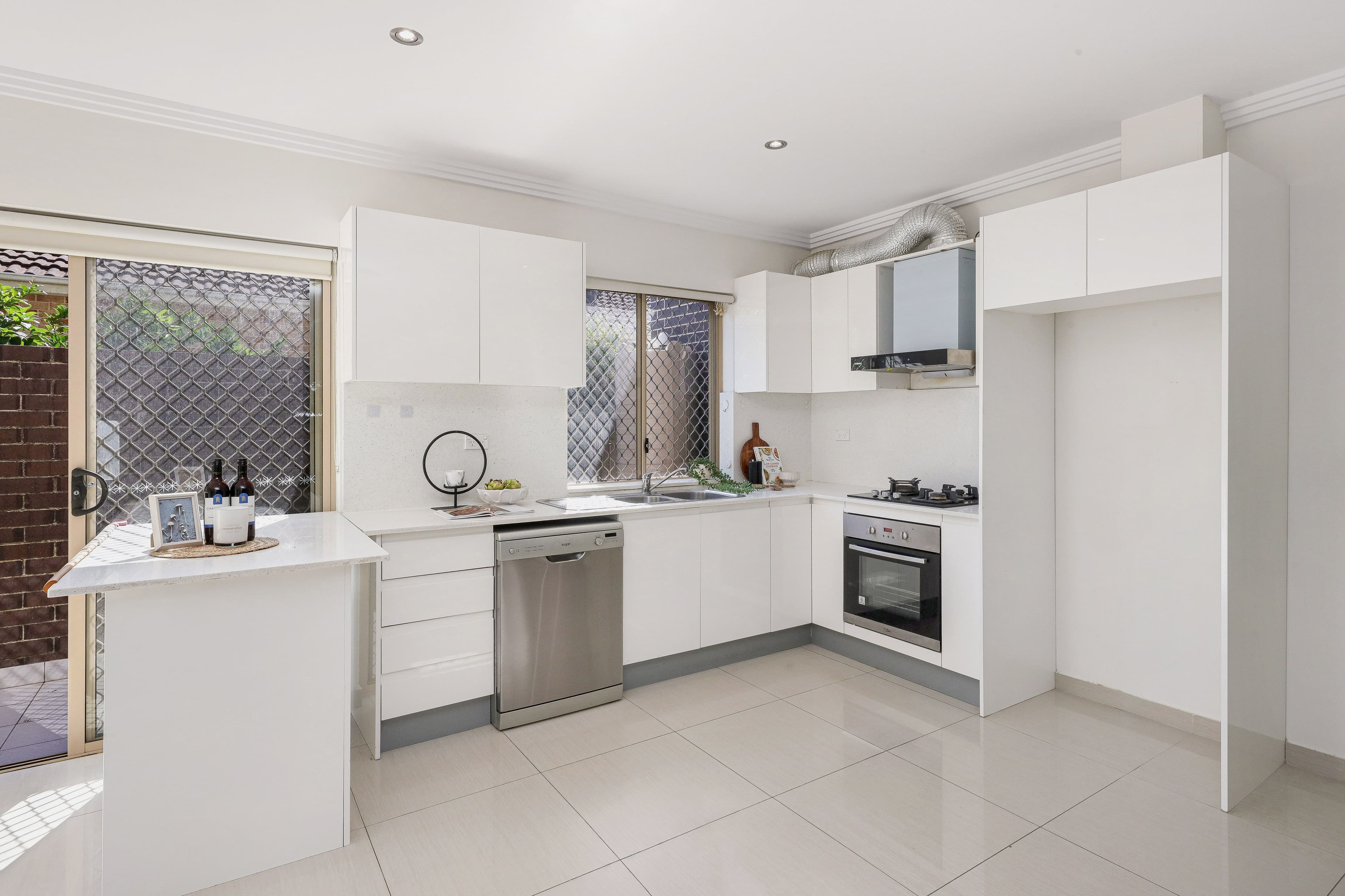 4 Romani Avenue , Hurstville NSW 2220, Hurstville - Thumbnail 4