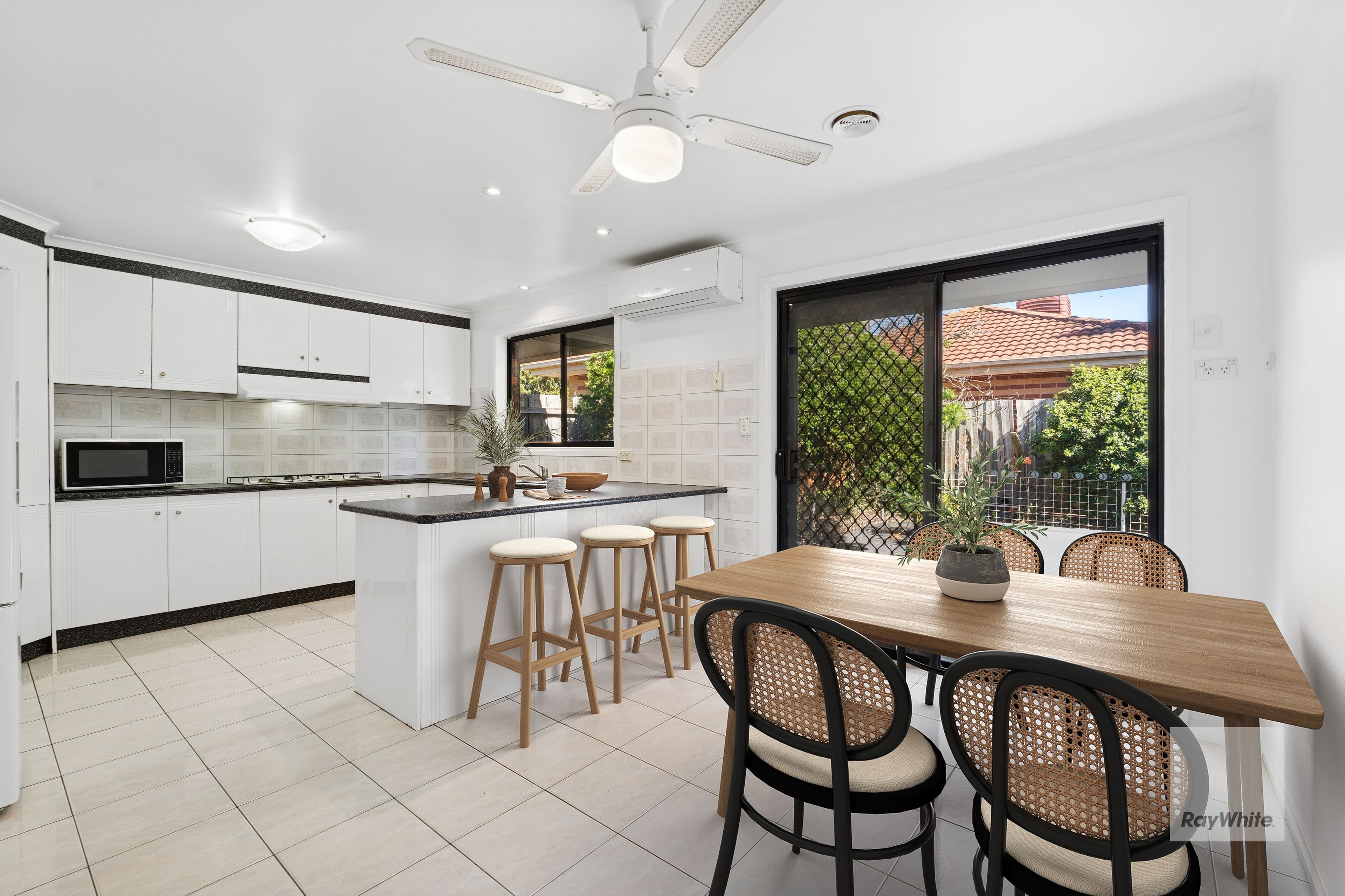 12 Oncidium Gardens , Keilor Downs VIC 3038, Keilor Downs - Thumbnail 4