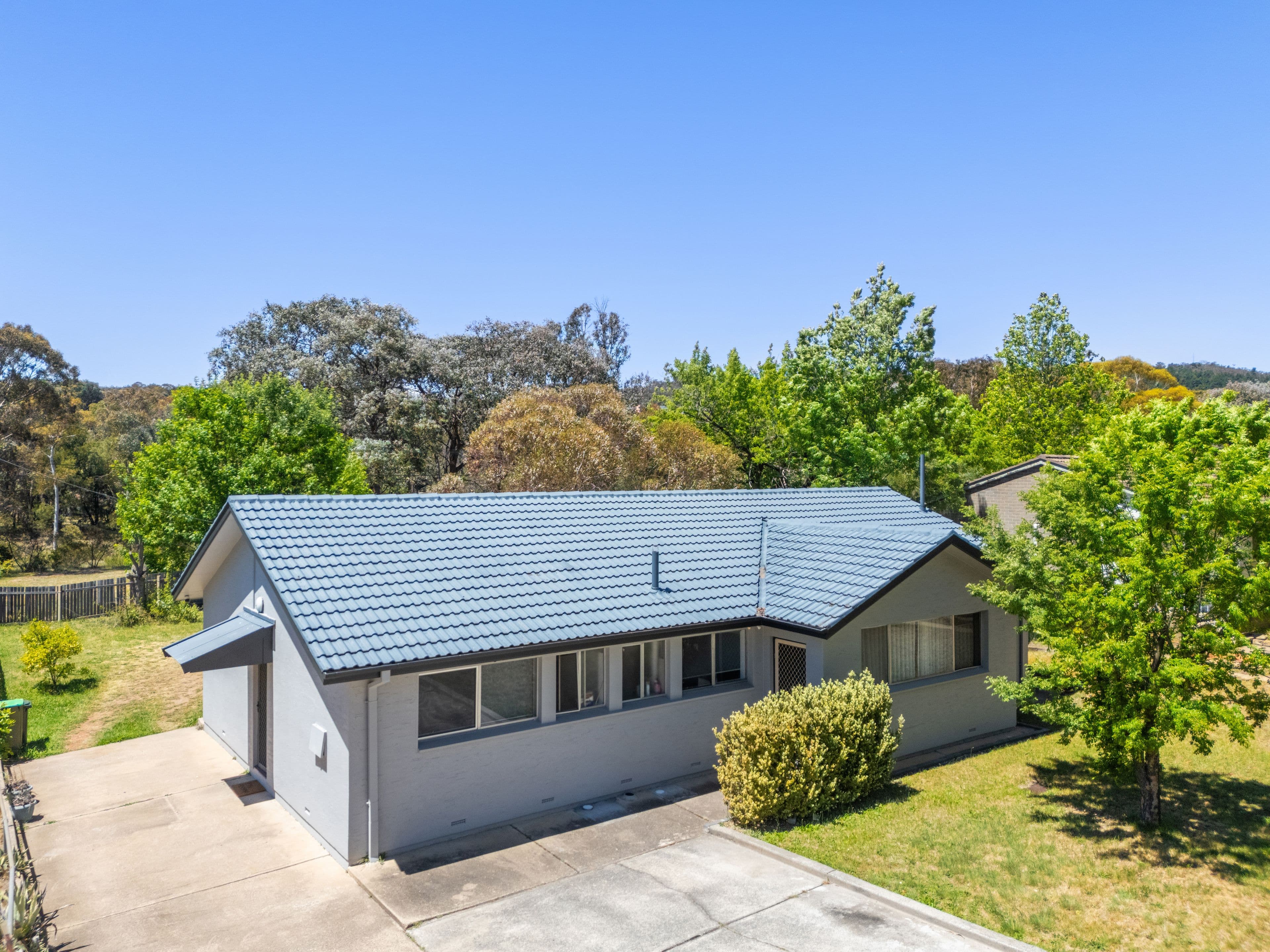 9 Debenham Street , Mawson ACT 2607, Mawson - Image 1