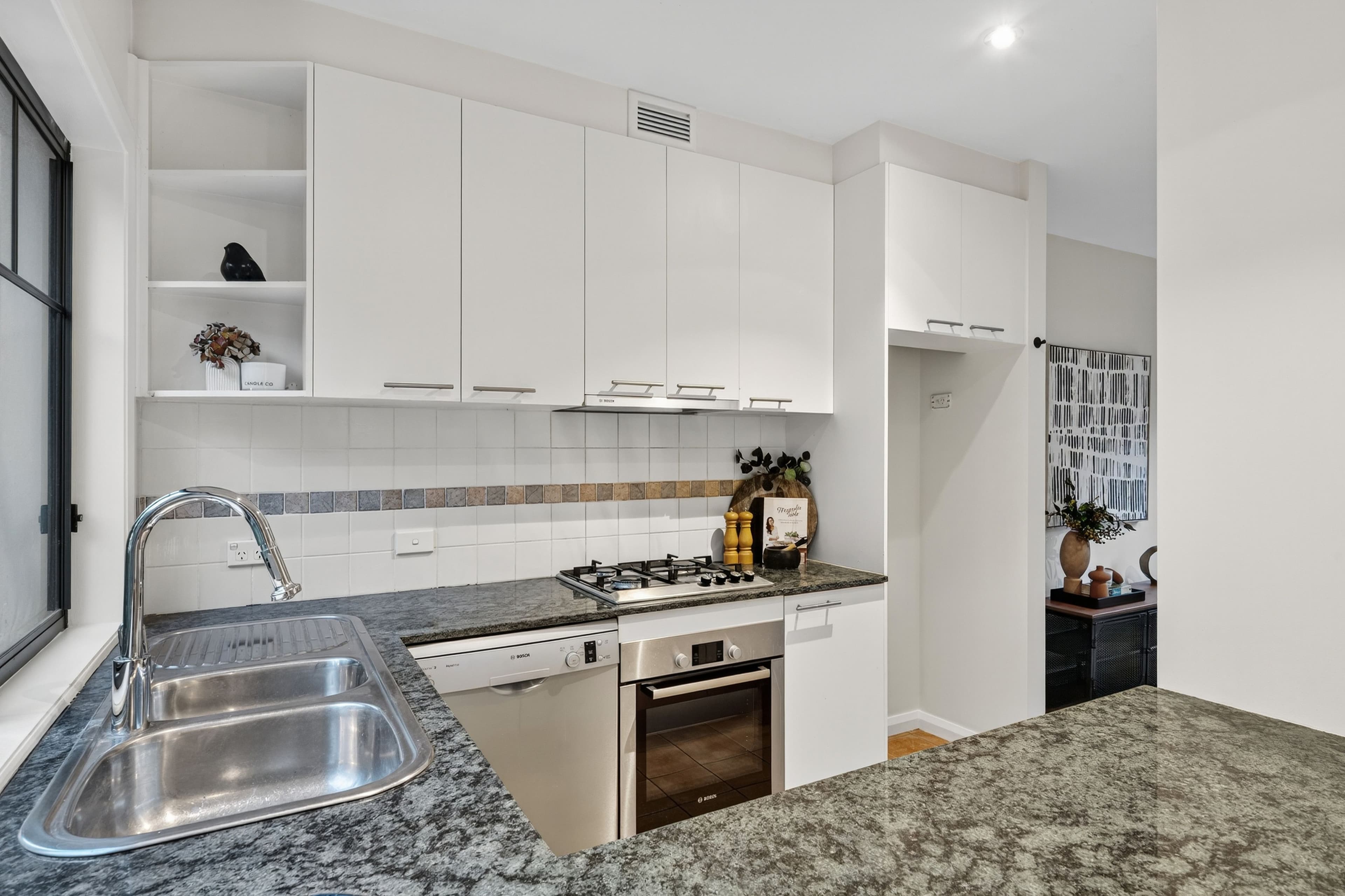 37 Ipima Street , Braddon ACT 2612, Braddon - Thumbnail 4