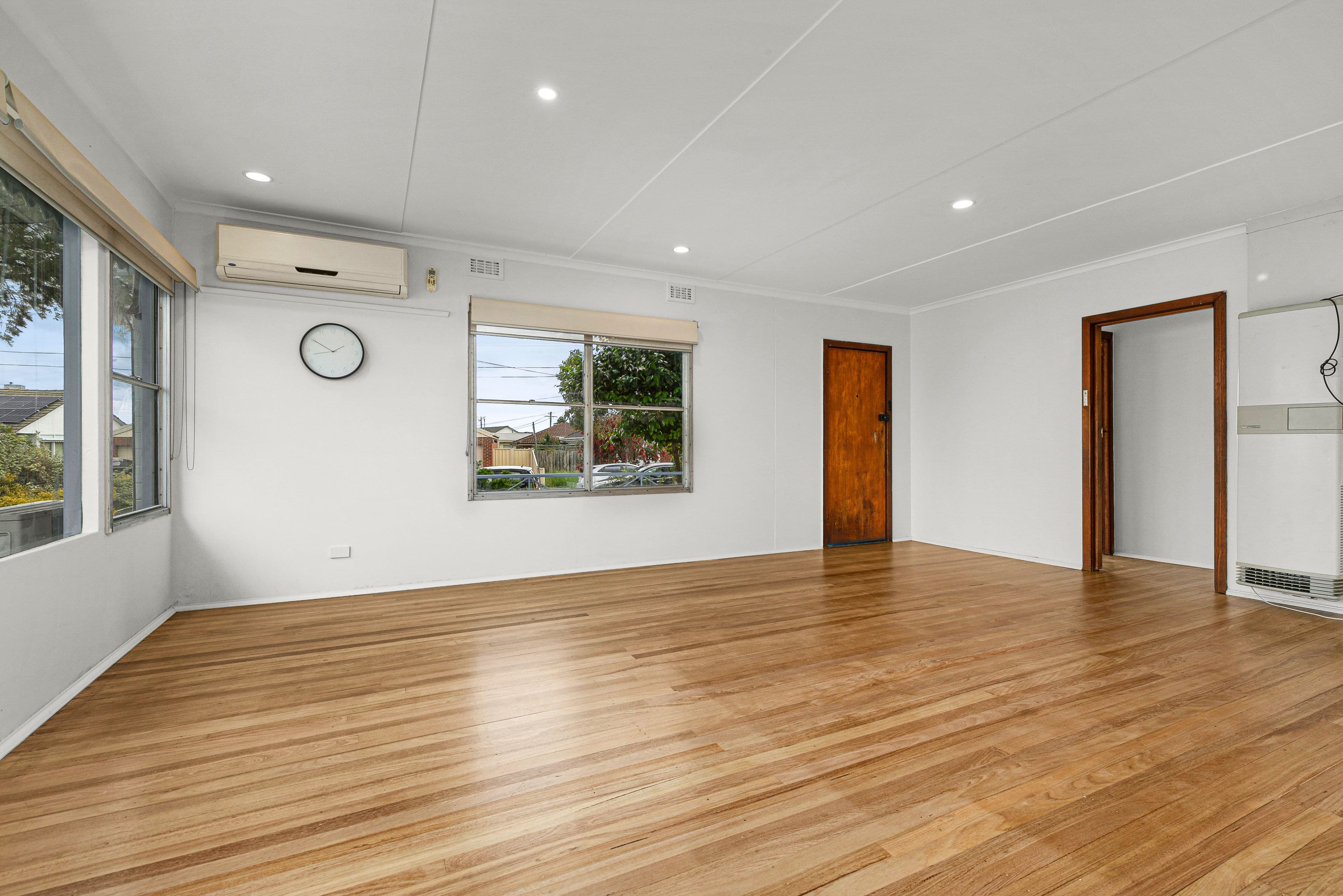 118 Waranga Crescent , Broadmeadows VIC 3047, Broadmeadows - Thumbnail 3