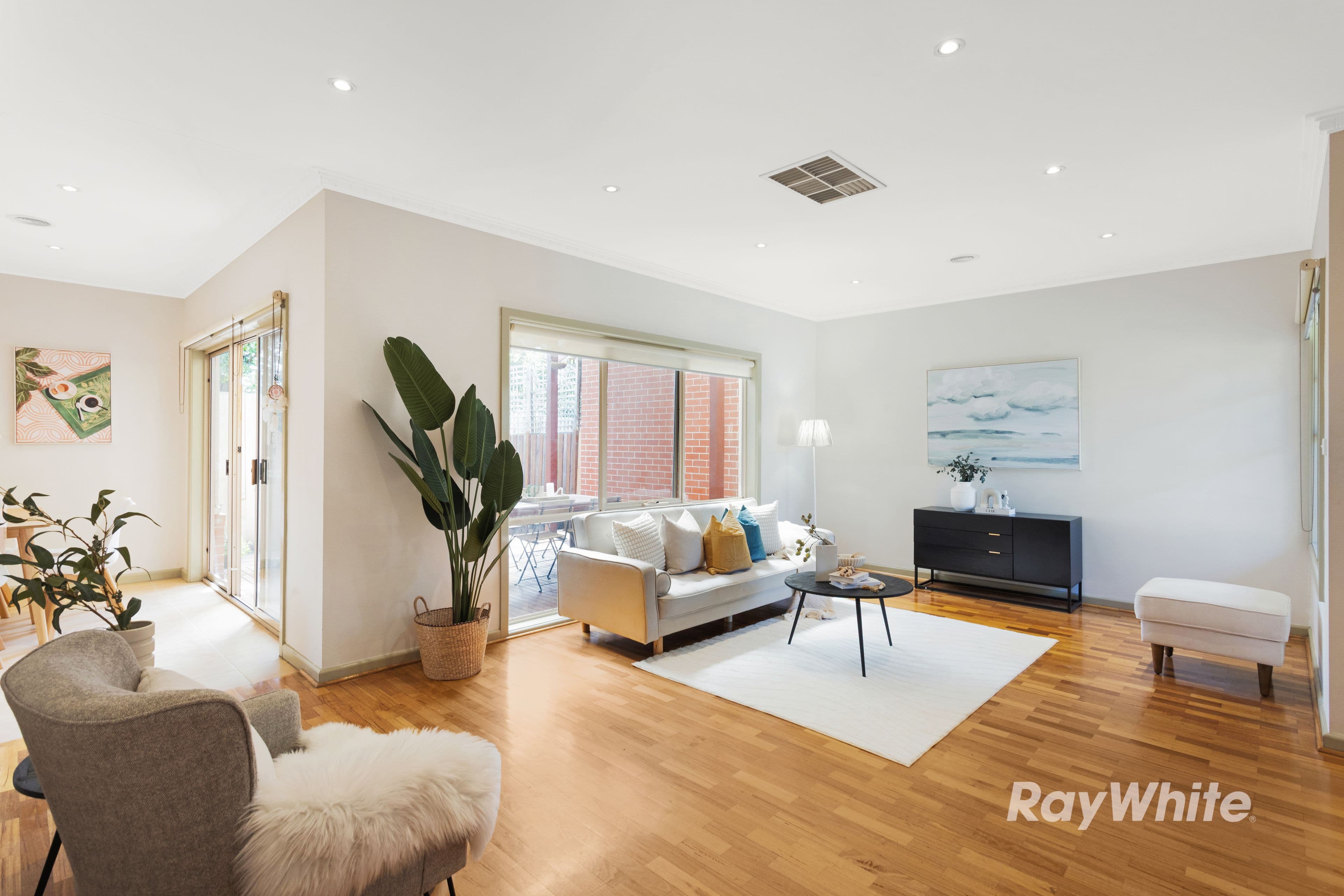 49 Latrobe Street , Hughesdale VIC 3166, Hughesdale - Thumbnail 3